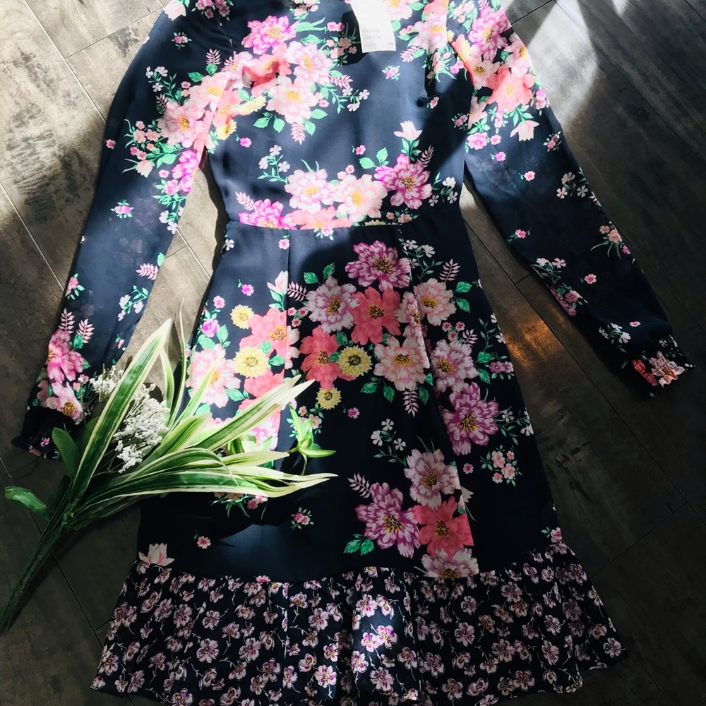 NWT H&M Divided Navy Floral Print Dress